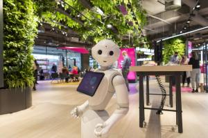 MAGENTA EXPERIENCE CENTER